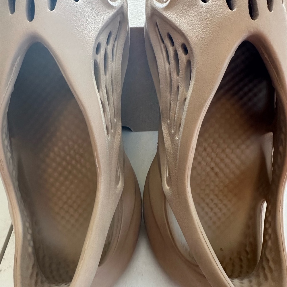 Adidas Yeezy Foam Runner Ochre sz 11 - Picture 5 of 5